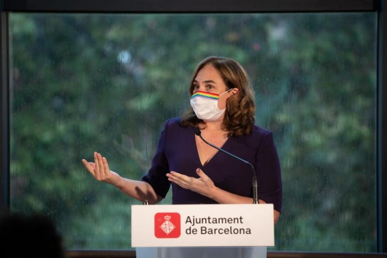 Colau, sobre la opción de un tercer mandato: «No lo descarto si fuera útil para el proyecto»