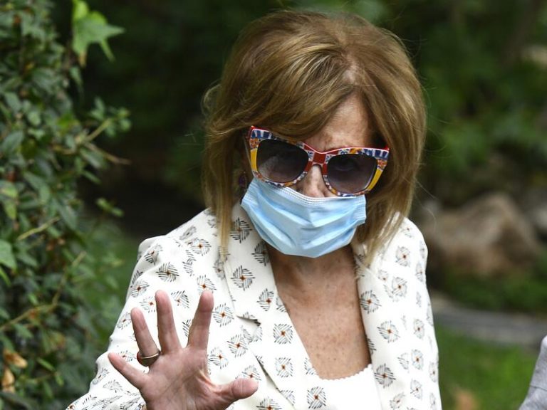 Teresa Campos muestra su apoyo a Carmen Borrego tras los duros ataques de Kiko Hernández