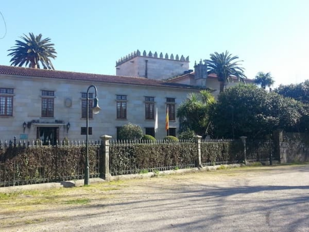 Cambados En Galicia, Pueblos