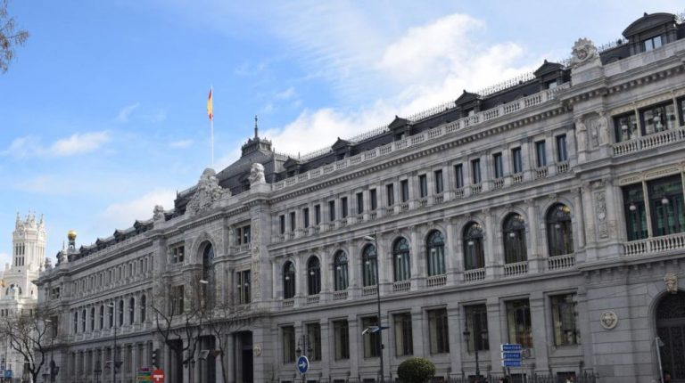 La falta de información dificulta las finanzas sostenibles según el BdE