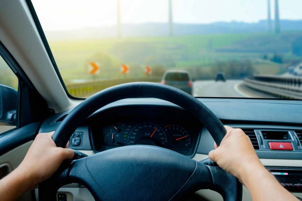 La solución en tus manos coche