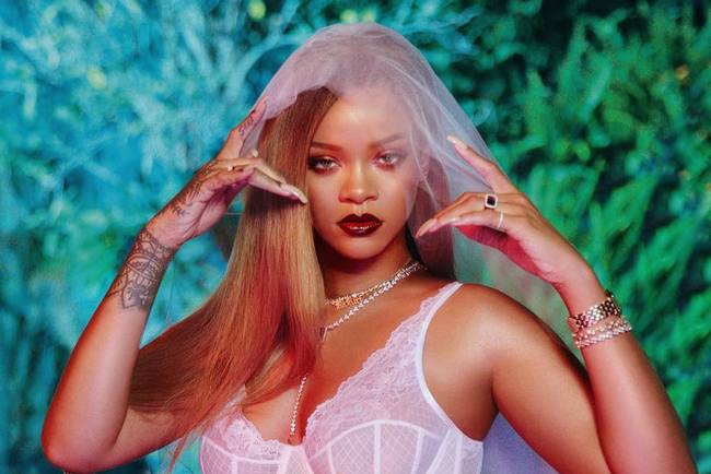 Las Fotos Más Sexys Del Desfile De Lencería De Rihanna
