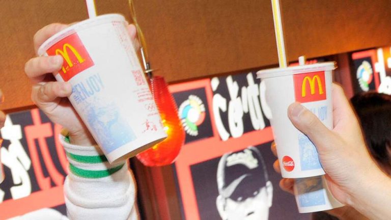 Por qué la Coca-Cola te sabe mejor en el McDonald’s