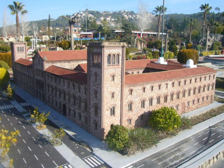 Ciudadanos exigirá al Gobierno que garantice la neutralidad de las universidades catalanas