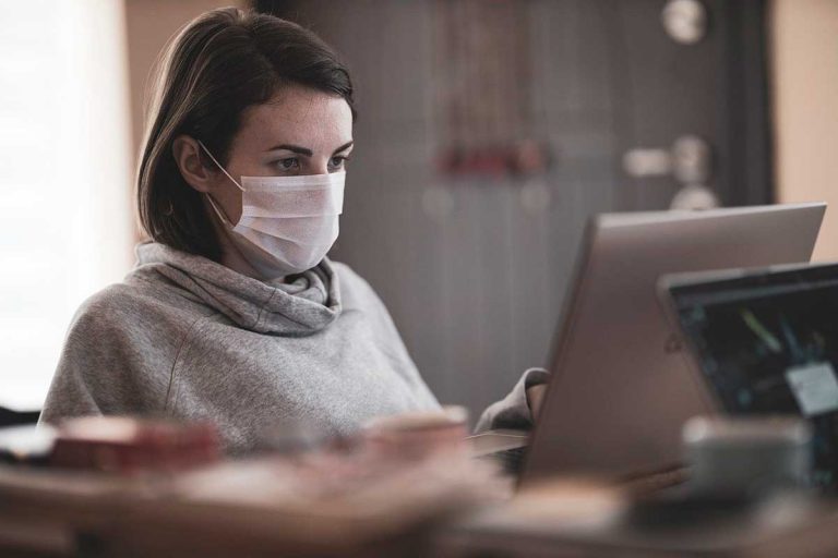 Canarias registra 130 nuevos positivos y tres muertes en las últimas 24 horas