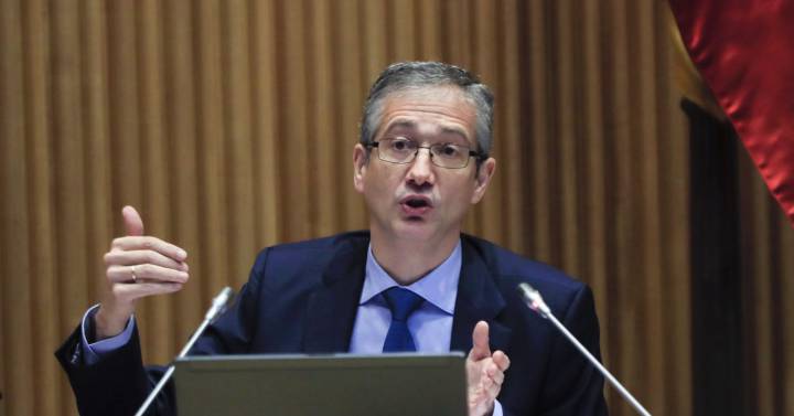 De Cos cree que la red financiera global es «insuficiente» en un caso de crisis extrema