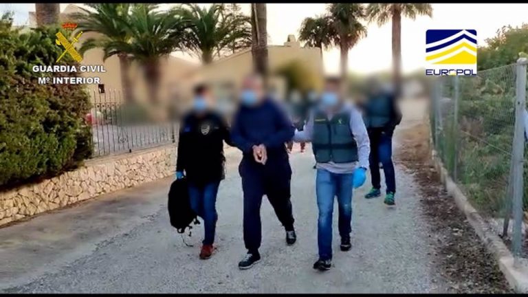 La Guardia Civil detiene en Altea a un captador del Daesh que difundía propaganda yihadista