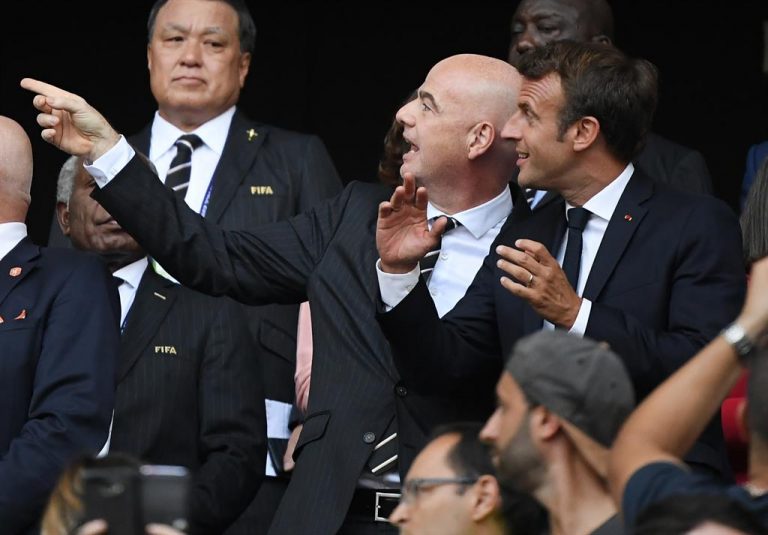La FIFA abrirá una oficina en París a principios de 2021