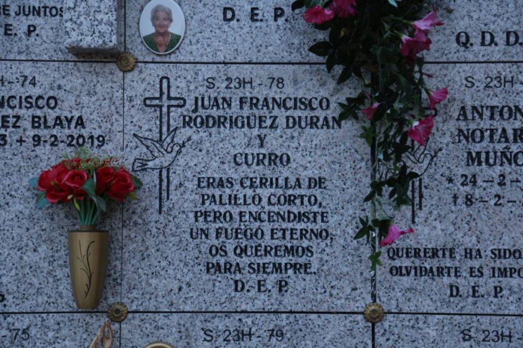 Las lápidas más graciosas del cementerio