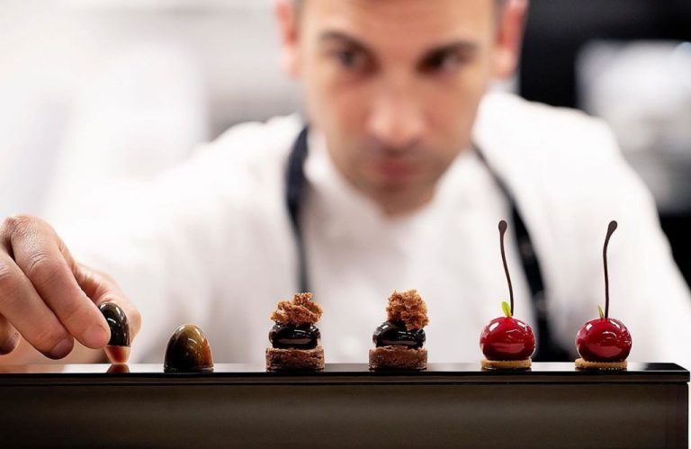 ¿Postres a 30 euros? Si son del restaurante Lasarte de Barcelona, merecen la pena