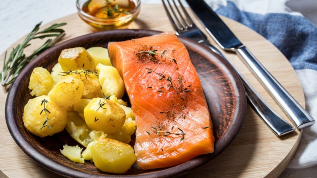 Los Trucos Para Cocinar Un Salmón Que Quede Sabroso Por Dentro Y Crujiente Por Fuera