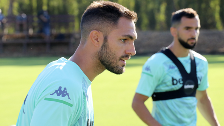 Victor Ruiz