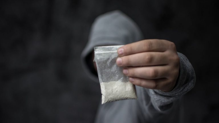 Cinco detenidos por secuestrar a una persona para obligar a su hermano a «cocinar» cocaína