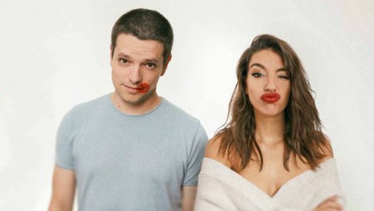 Ana Guerra y Lasso juntos en ‘Los amigos no se besan en la boca’