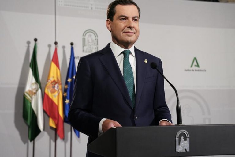 El presidente de Andalucía ve el confinamiento domiciliario como la «última opción»