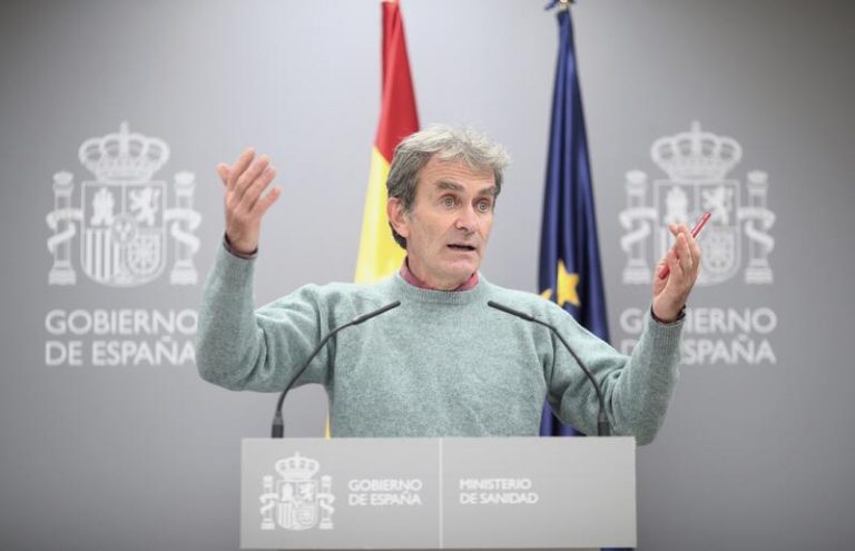 Sindicato de Enfermería pide el cese «inmediato» de Simón por sus comentarios «denigrantes»