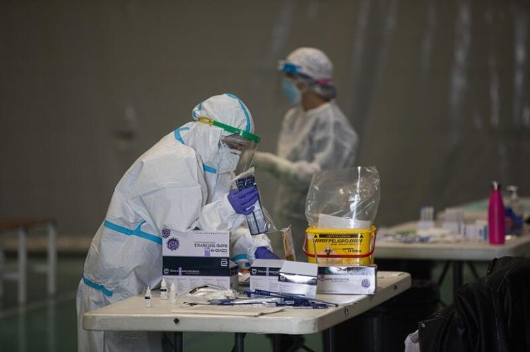 La Universidad de Sevilla registra 222 positivos por Covid en la última semana de octubre