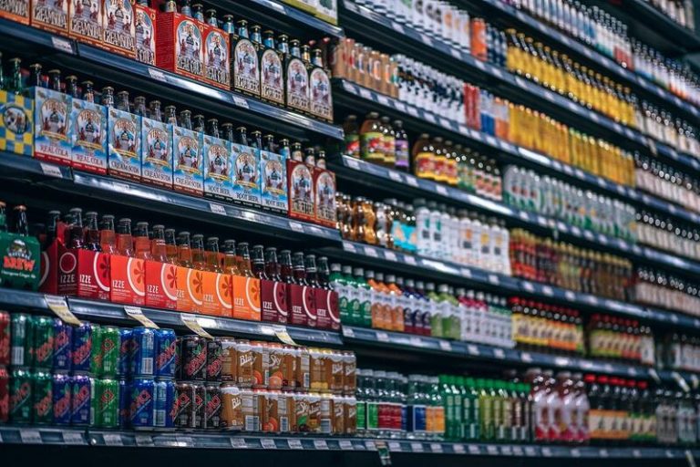 Ventas de gran consumo en promoción alcanzan el 16% y se acercan a niveles precovid