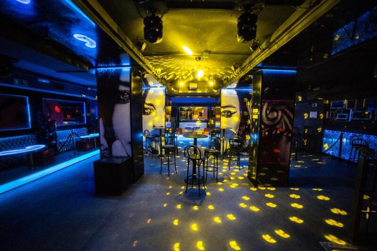 El sector del ocio nocturno critica el incremento de las fiestas ilegales