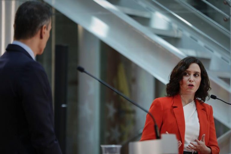 ‘Le Figaro’, sobre Ayuso: «Es la nueva musa de la derecha y bestia negra del Gobierno»