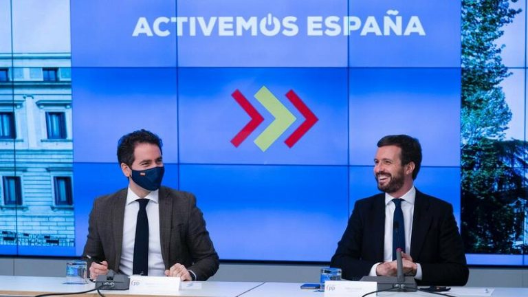 Casado afea a Sánchez su «mala educación» al no devolverle la llamada