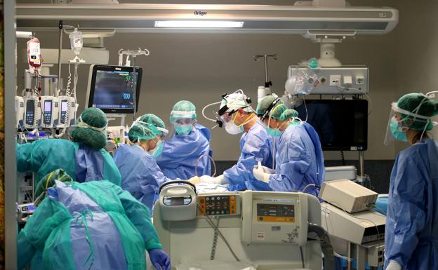 Asturias registra 18 fallecimientos y confirma 245 nuevos casos