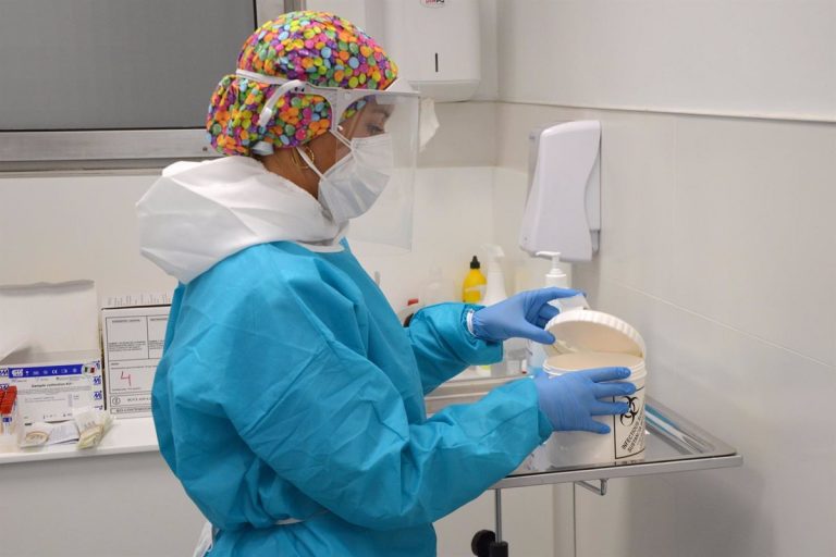 Los casos continúan a la baja en Extremadura hasta los 231