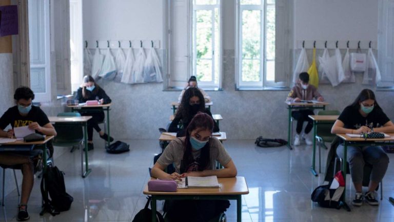 Educación niega que se vaya a suprimir la prueba de oposición para el acceso a inspector de educación