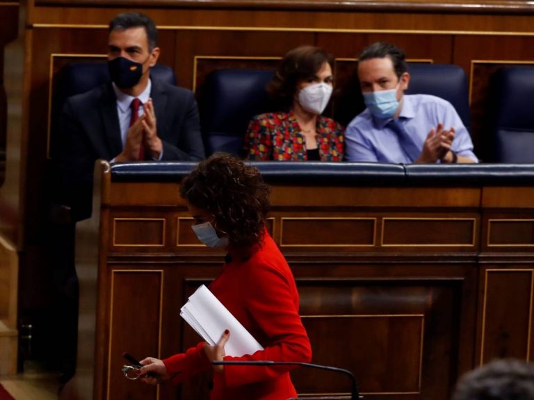Moncloa rechaza los vetos cruzados porque «no hay escaños de primera y de segunda»