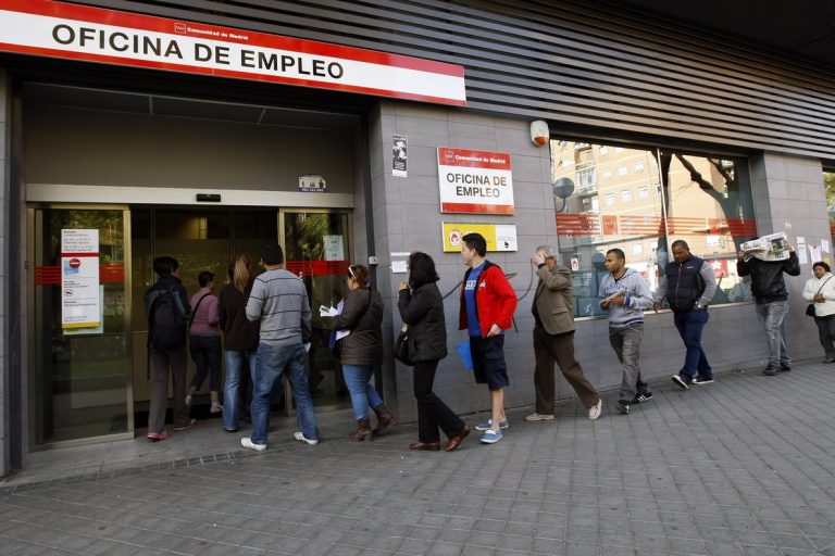 Cómo apuntarse al paro en el SEPE
