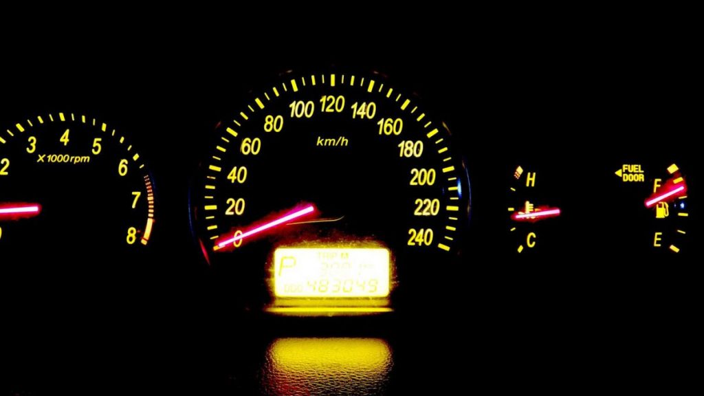 Detalles Sobre El Velocímetro Del Coche