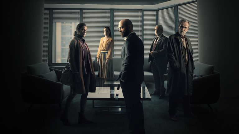 La Miniserie 'Los Favoritos De Midas' Deja Un Final Abierto.