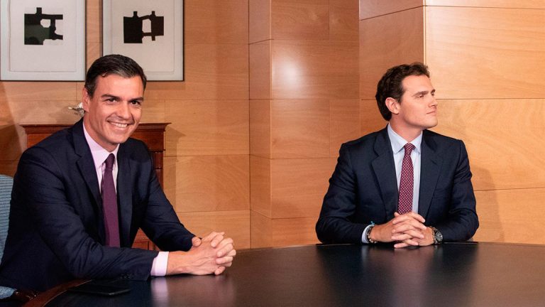 Rivera dice que «esto es peor de lo que advertimos» y que avisó que Sánchez pactaría con » la banda»