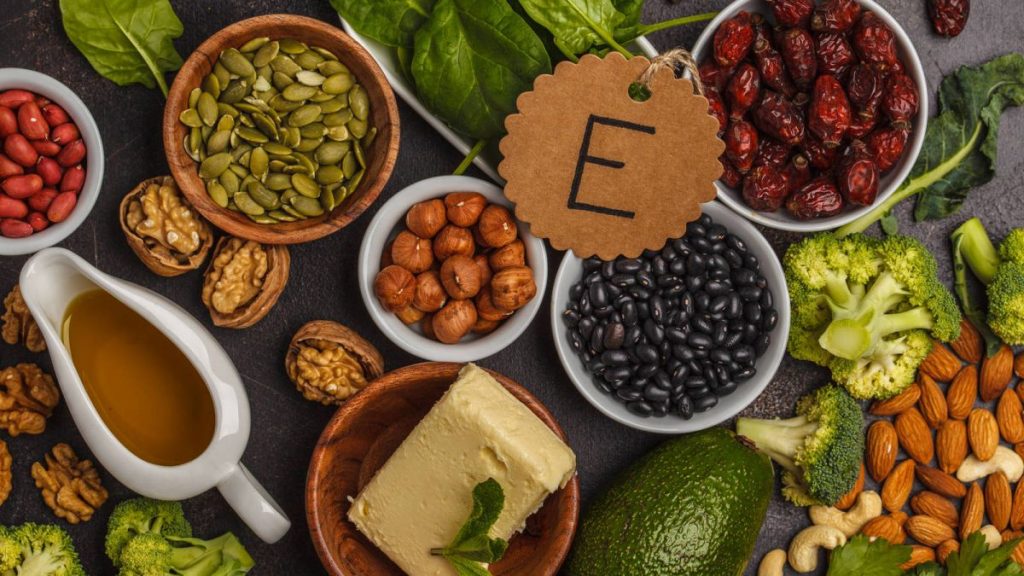 Vitaminas Poderosas: Estas Son Las Que Te Bajarán El Colesterol
