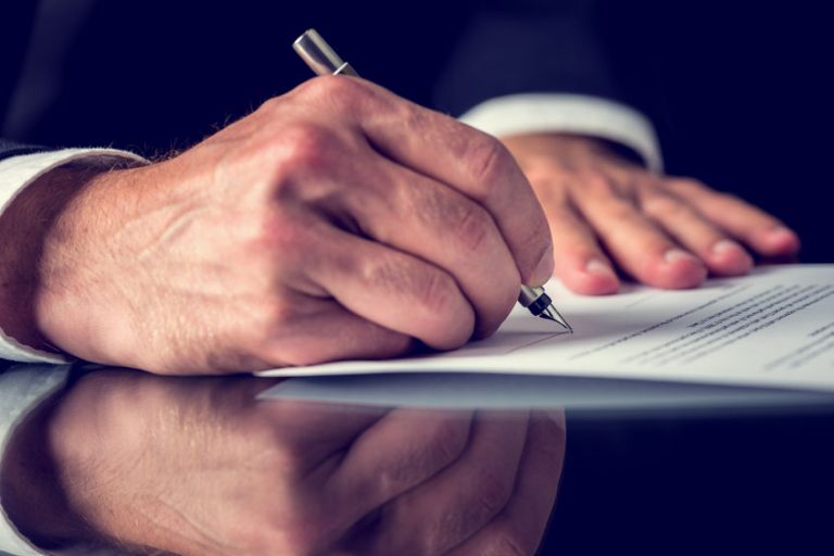Qué es un contrato de arras