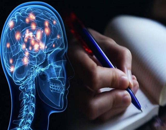 escribir a mano cerebro