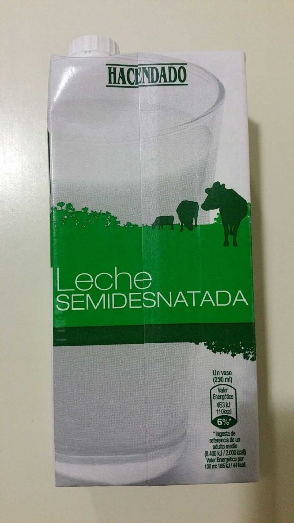 La leche semidesnatada de Mercadona la mejor del mercado según la OCU