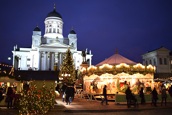 Mercado Navideño En Helsinki (Finlandia)