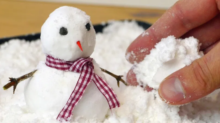 Cómo hacer nieve falsa para el belén de Navidad