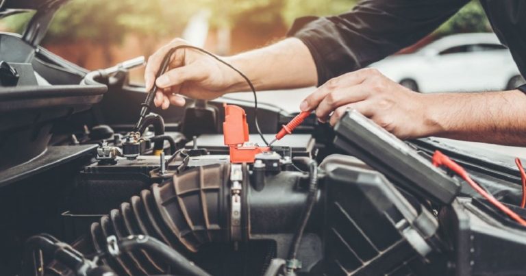 Las powerbank para móviles más locas. ¡Arrancan la batería de un coche!