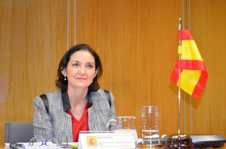 Reyes Maroto defiende la seguridad de España y Canarias para el turismo internacional