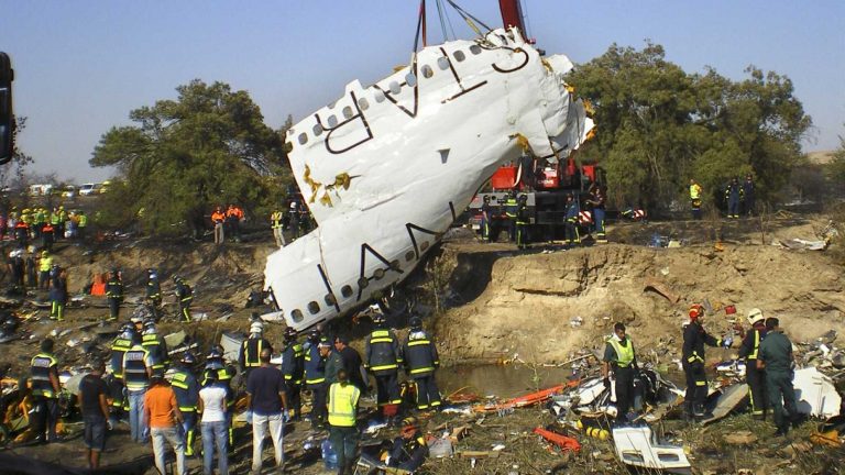 Las víctimas del accidente de Spanair llevarán su caso a la UE