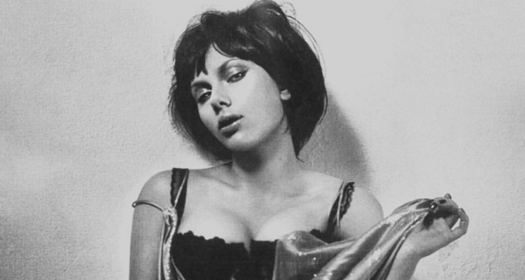 10 fotos que muestran por qué Scarlett Johansson es la mujer más sexy del mundo