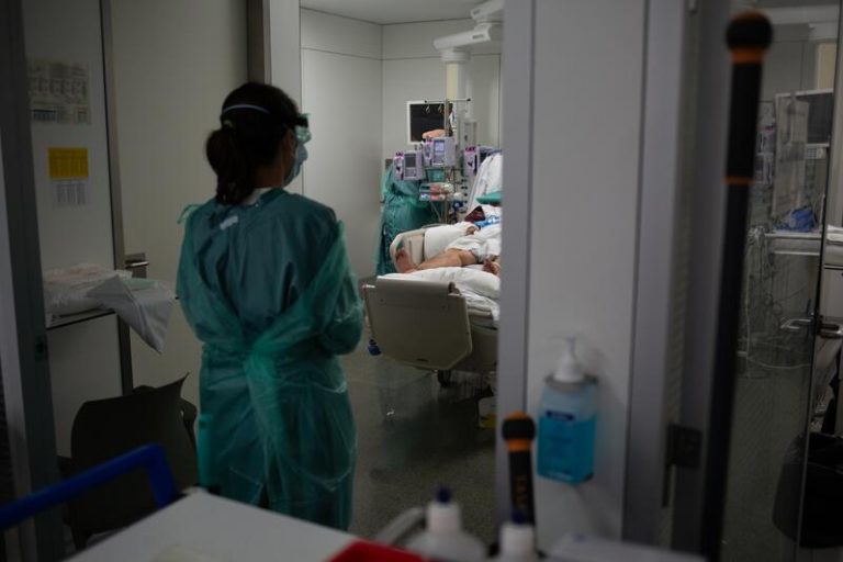 Cataluña no logra rebajar significativamente ni la tasa de rebrote ni los contagios