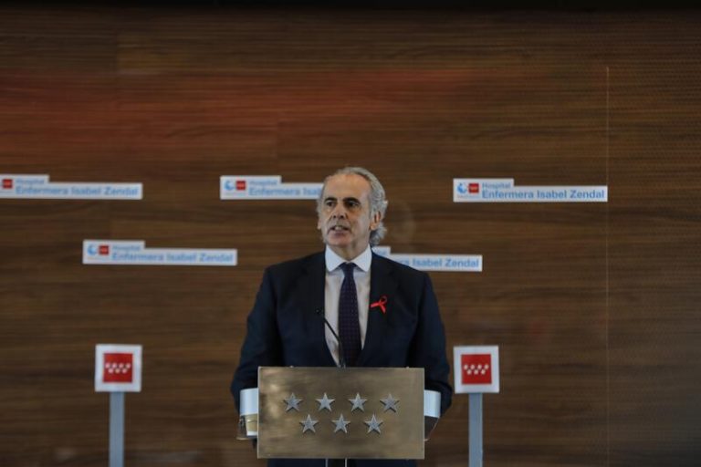 Madrid, sobre el plan de Navidad de Sanidad, dice que «quizá no debe ser tan restrictivo»