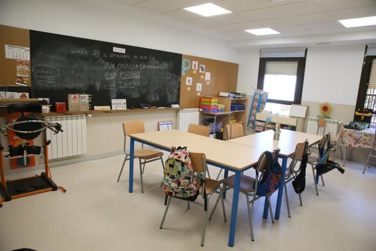Asociaciones reclaman mayor participación estudiantil en la ‘Ley Celaá’