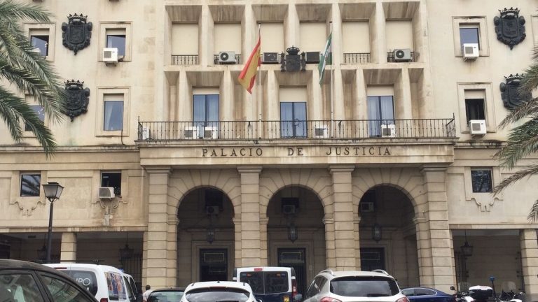 La Audiencia rechaza liberar a tres de los detenidos por la violación múltiple de la Alameda