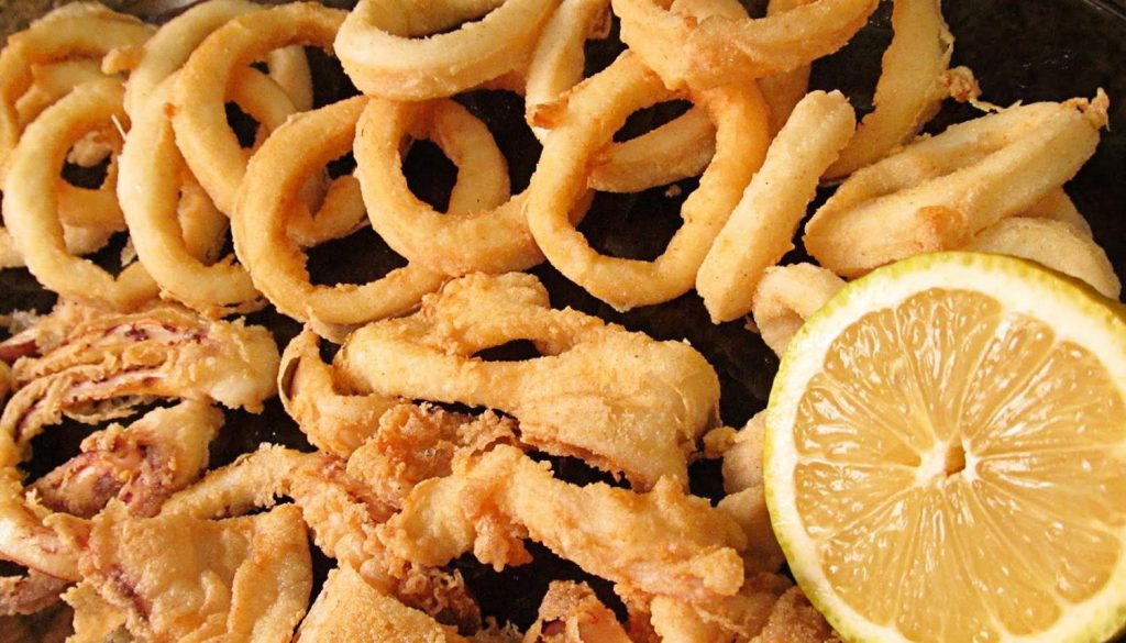 Cómo Preparar Unos Calamares A La Romana Deliciosos Y Tiernos 3 Calamares Fritos