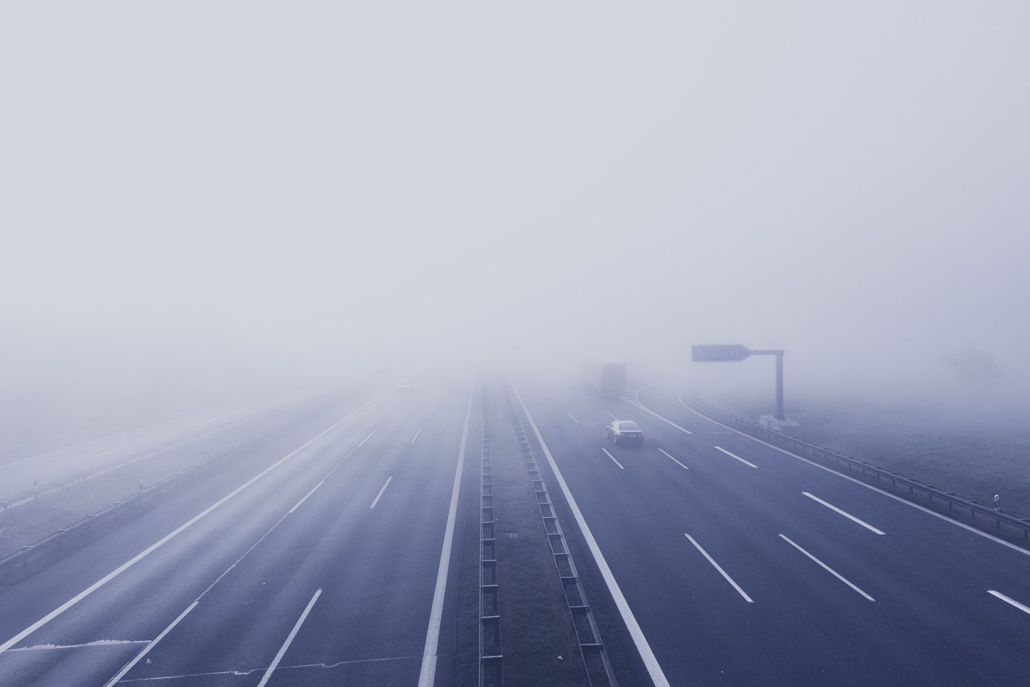 Cómo Conducir Con Niebla En La Carretera