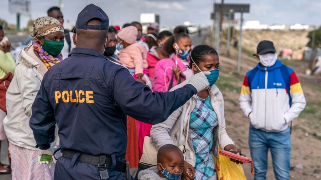 Reino Unido Afectado Por La Variante Sudafricana